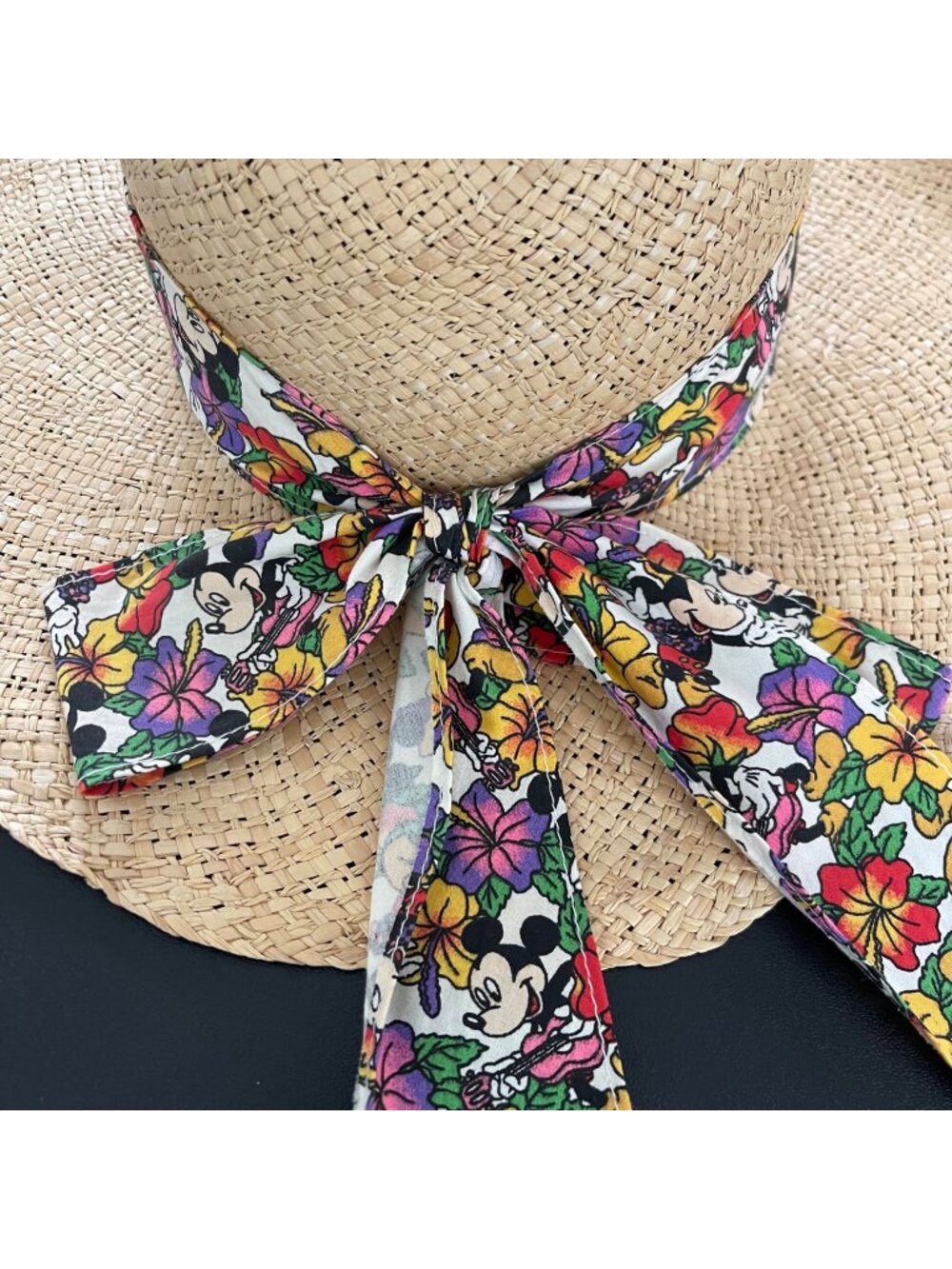 Disney Womens Vintage 90s Tropical Sun Hat Size OS Straw Mickey Floral Resort